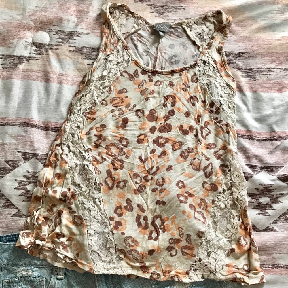 Cheetah Print Tank Top With Lace